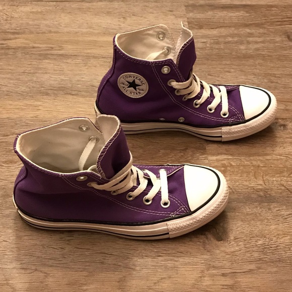 Women’s Purple High Top Converse Shoes - Picture 10 of 14